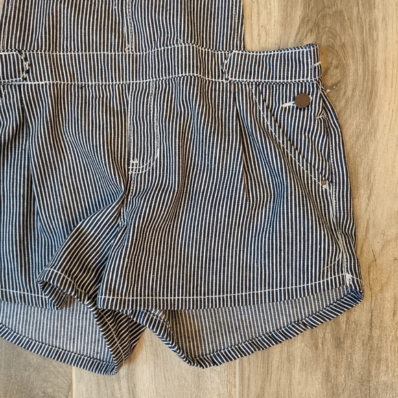 Hickory Stripes Shortalls - Picture 4 of 13